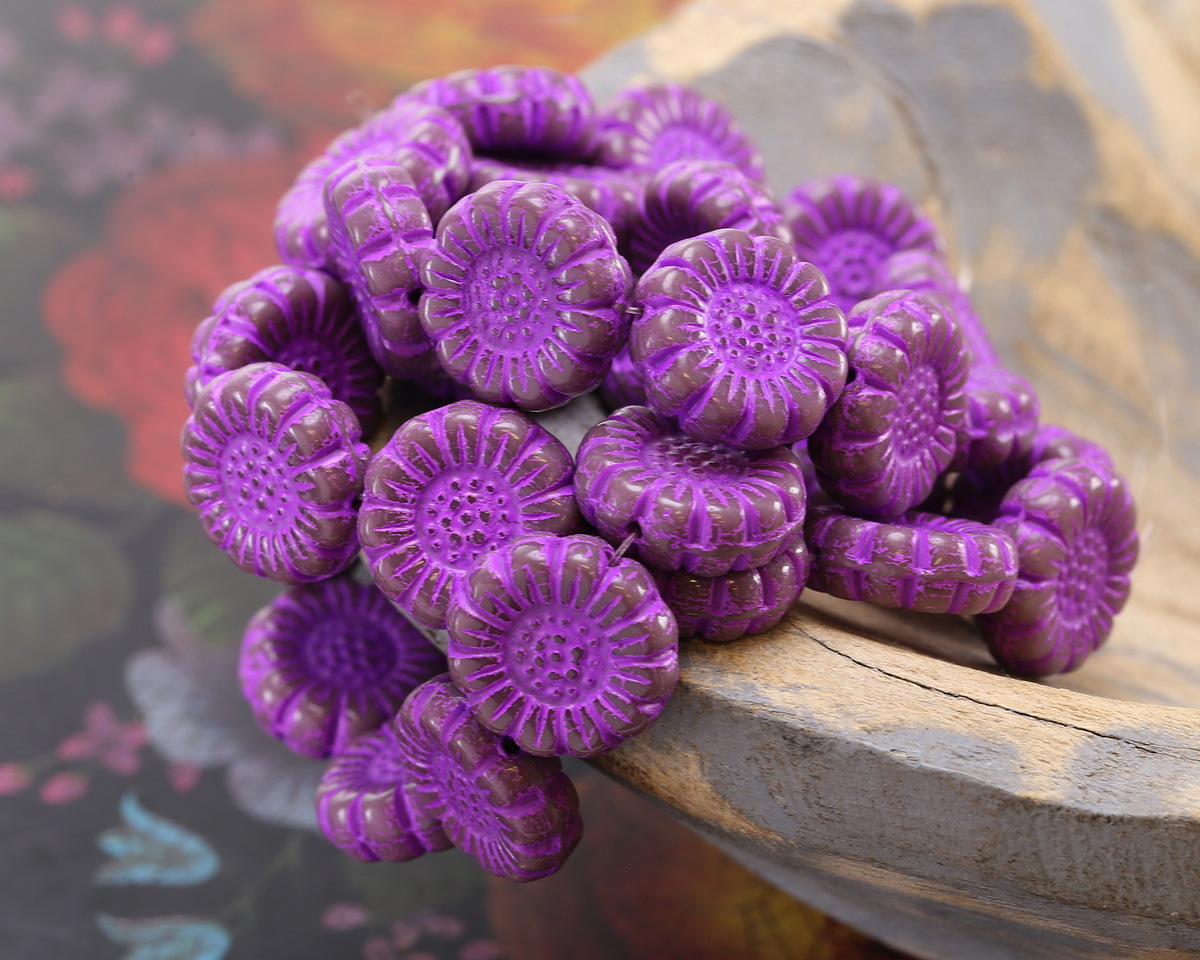 Czech Glass Thistle w/ Purple Wash Sunflower 13mm