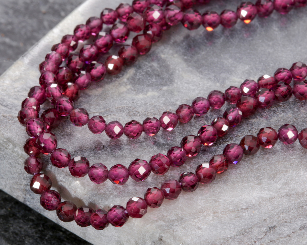 Rhodolite Garnet Faceted Round 3mm
