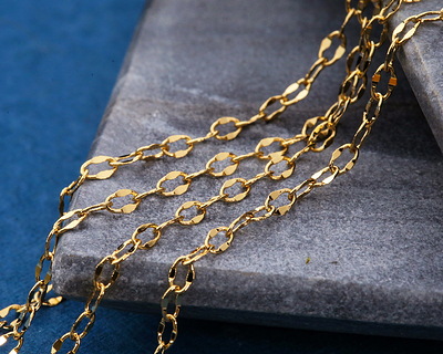 Hamilton Gold (plated) Half Flat Delicate Cable Chain, 5' Package