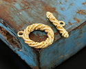 Satin Hamilton Gold (plated) Twisted Rope Toggle Clasp 20x17mm, 21mm Bar