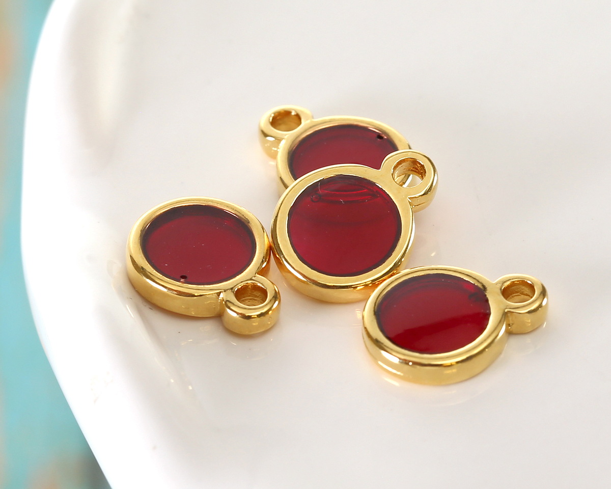 24K Gold (Plated) Transparent Ruby Red Resin Round Focal 8x11mm