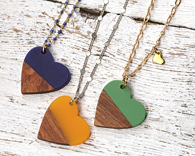 Walnut Wood & Indigo Resin Small Heart Focal 25mm