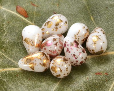 Czech Glass White w/ Metallic Raspberry Bold Flecks Teardrop 4x6mm