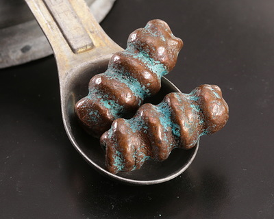 Mykonos Metalized Ceramic Copper Patina Corkscrew Barrel 30-32x13-15mm