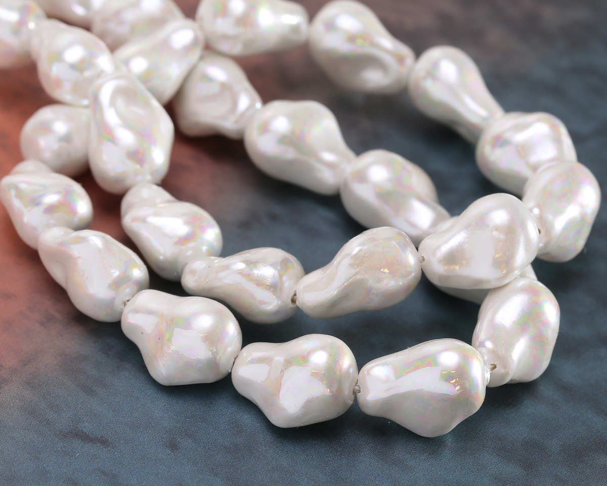 Pearly White Baroque Style Shell Pearl 23x14mm