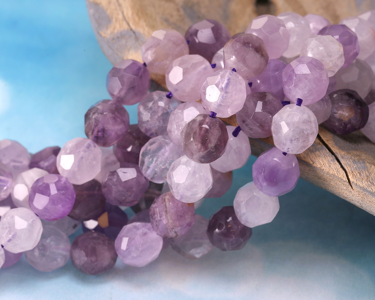 Lavender Amethyst Microfaceted Egg Nugget 10x9mm