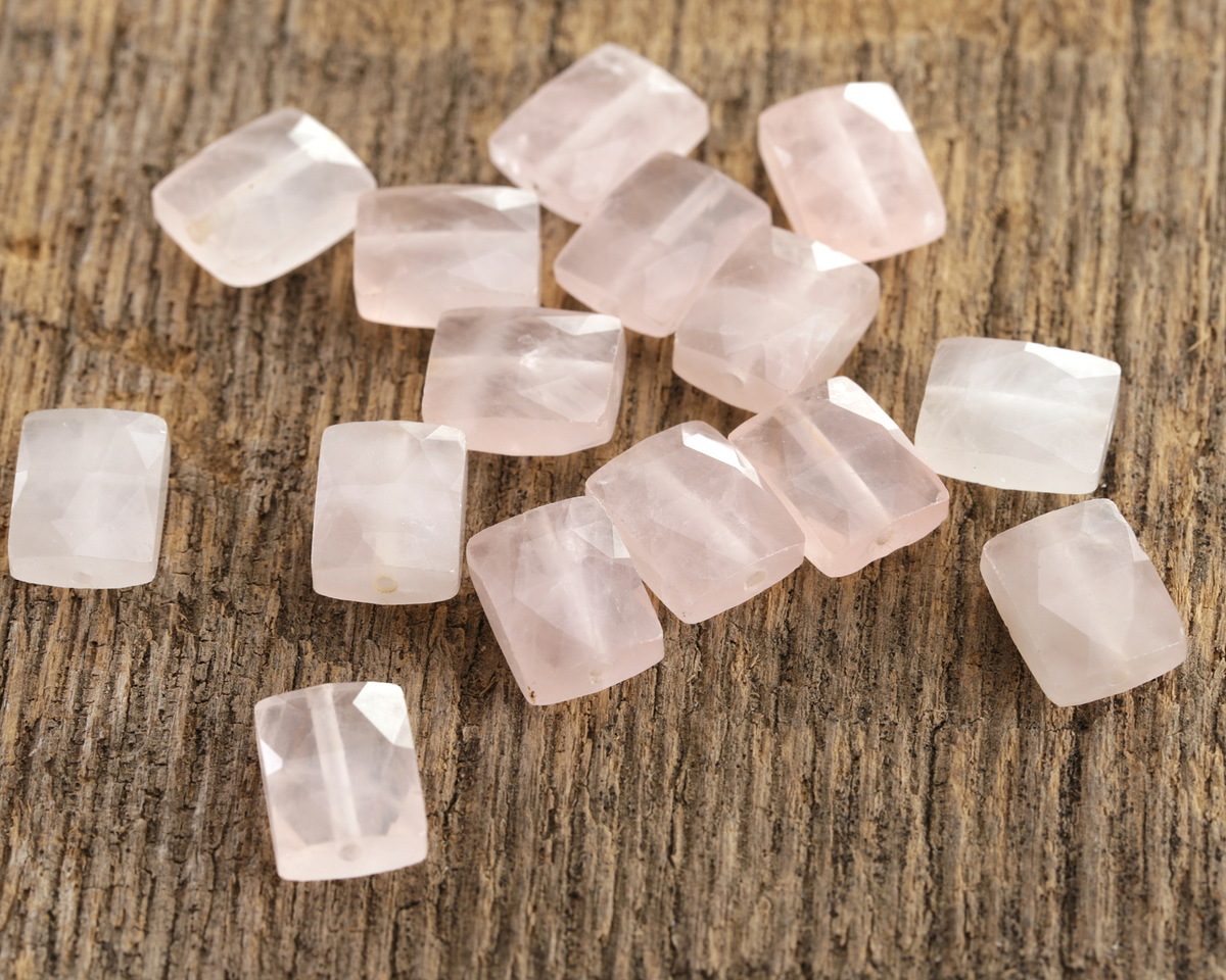 Madagascar Rose Quartz (A) Microfaceted Rectangle 10x8mm