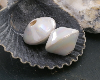Mykonos Ceramic Iridescent White Saucer 13x18mm
