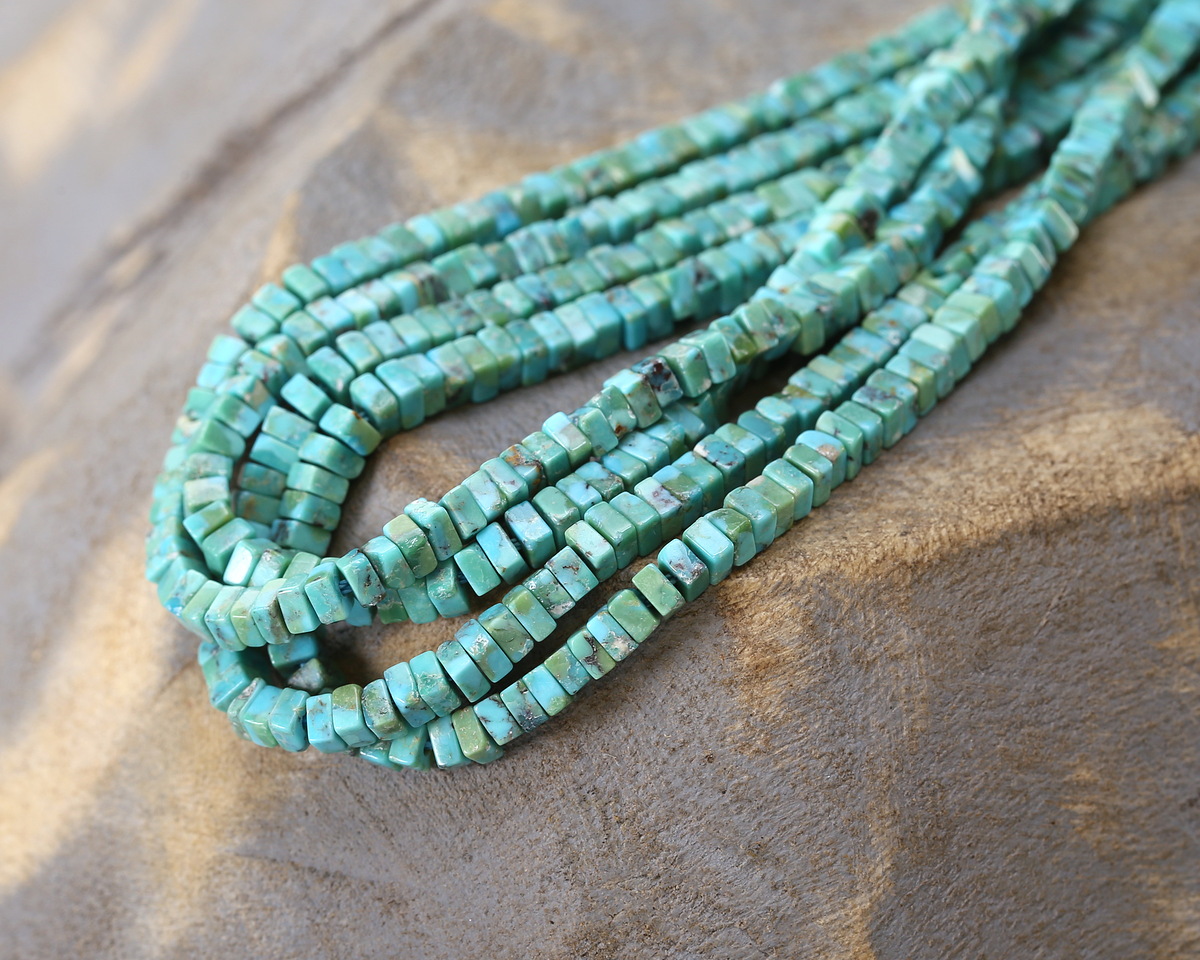 Hubei Turquoise (AA, Blue Green w/ Matrix) Squaredelle 1.5x2.5mm