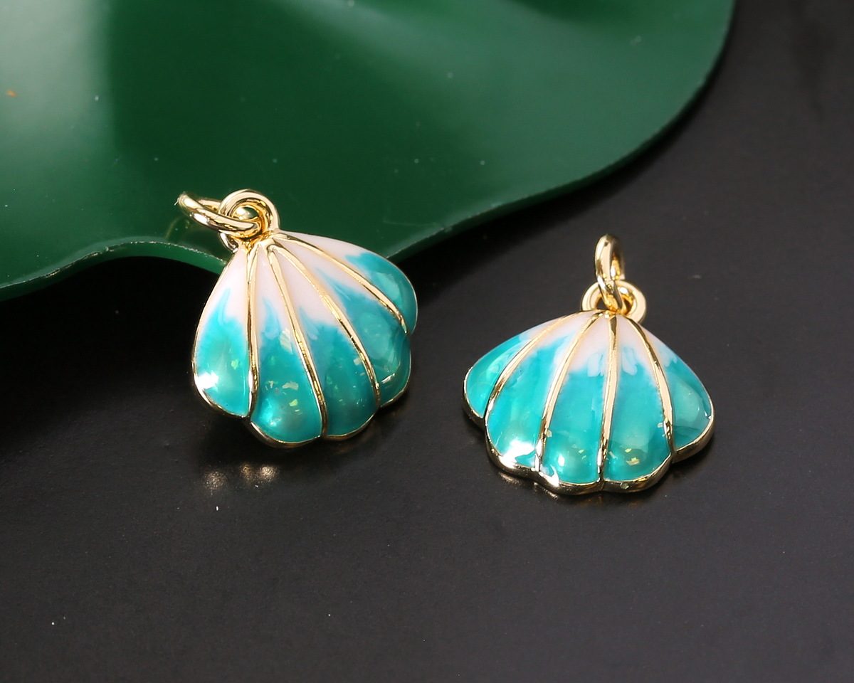 18k Gold (plated) White & Turquoise Enamel Scallop Shell Focal 12x12.5mm