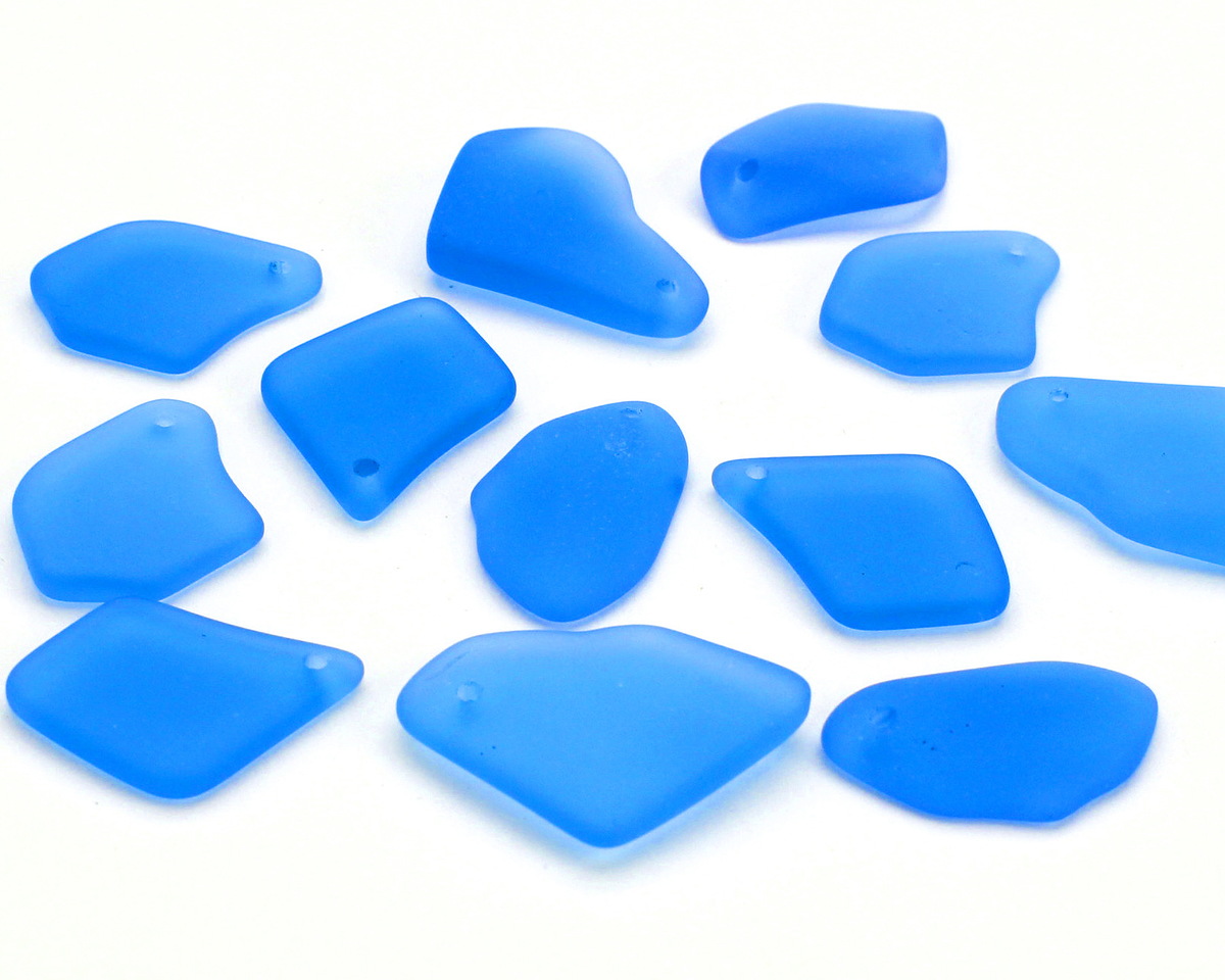 Pacific Blue Beach-Style Glass Freeform Drop 16-23x25-30mm