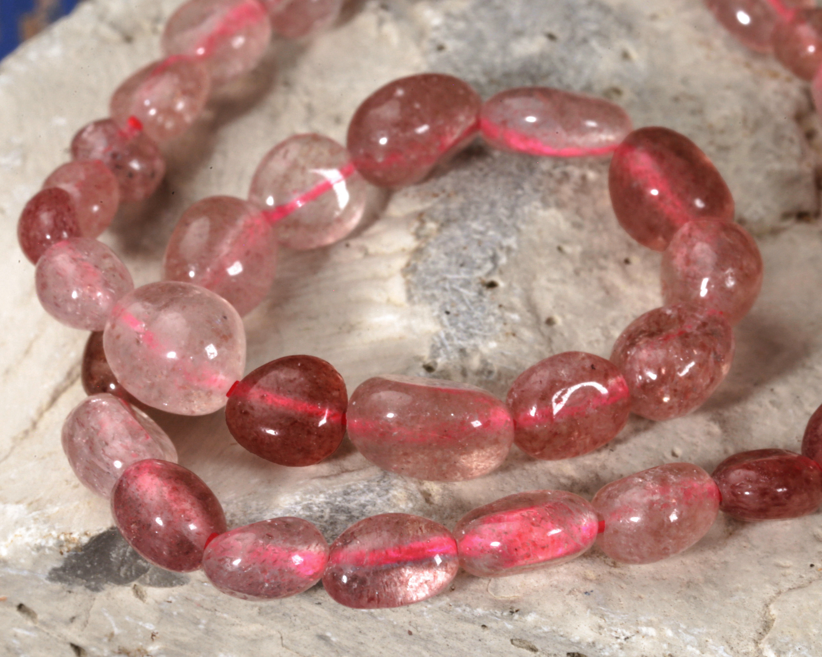 Strawberry Quartz Tumbled Nugget 5-11x7-9mm