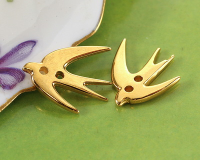 24K Gold (plated) Swallow Button 13.5x11mm