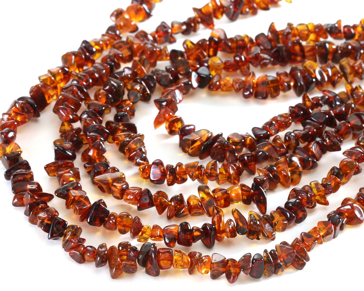Dark Red Amber (A) Chips 2-5x5-12mm