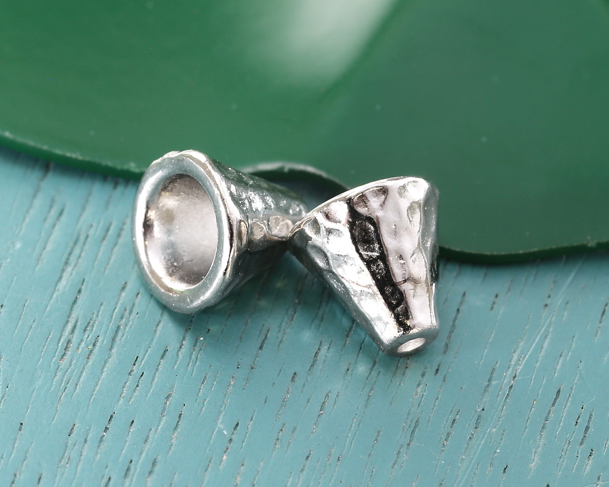 TierraCast White Bronze (plated) Hammertone Cone 8mm