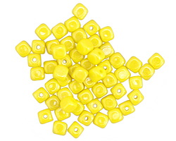Czech Glass Lemon Cube 3mm