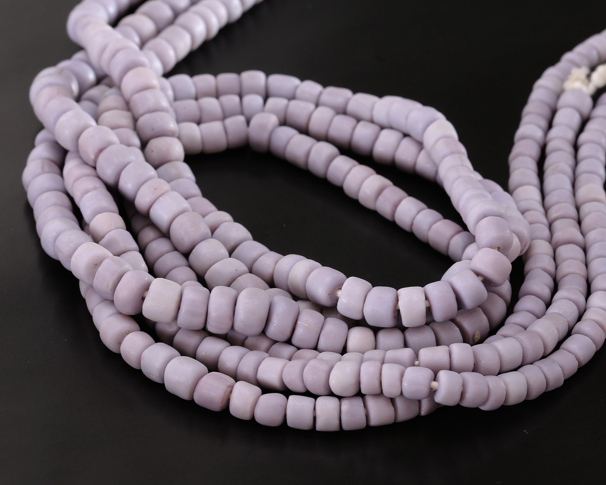 Java Glass Lavender Graduated Gooseberry Beads 3-6x4-6mm