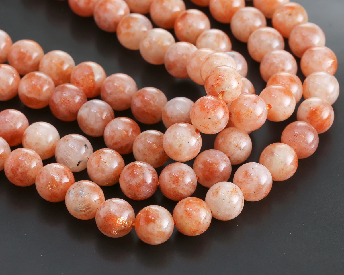 Sakura Golden Sunstone Round 8mm