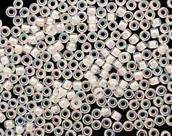 TOHO Rainbow Crystal (with Creme Lining) Round 8/0 Seed Bead