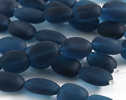 Peacock Blue Beach-Style Glass Oval Nugget 17-22x13-14mm