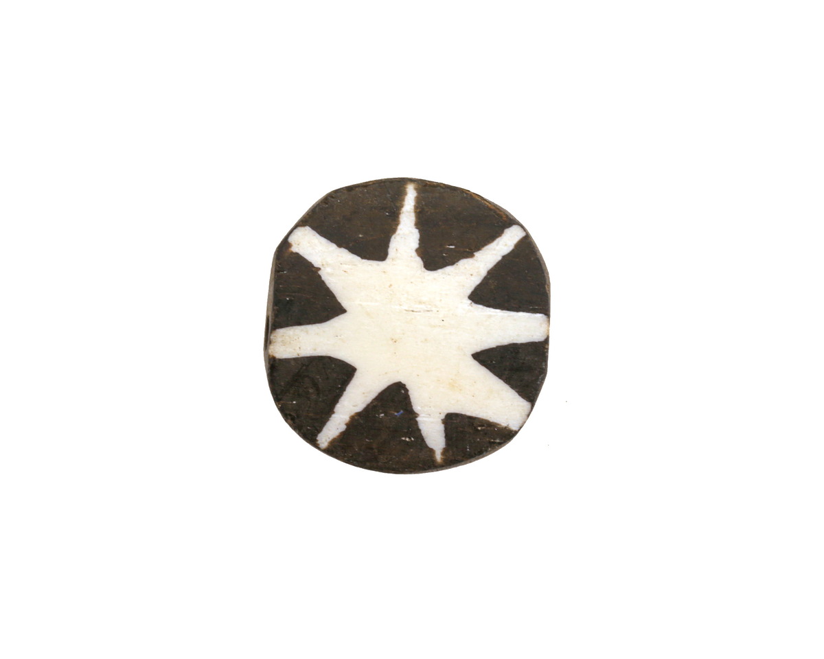 African Batiked Bone Starburst Tile 19-22x20-23mm