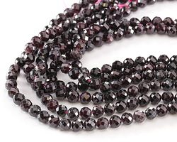 Garnet Microfaceted Round 5-6mm