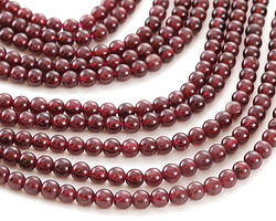Garnet Round 4mm